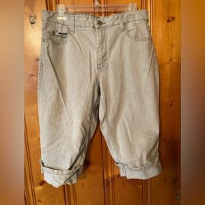 Size 12/15 Women’s Faded Glory Stretch Cropped